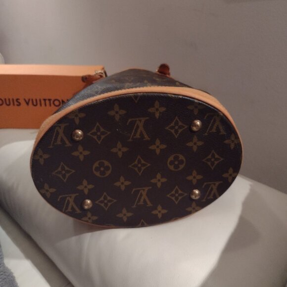 💯% Authentic Vintage Bucket bag pm - Picture 11 of 16